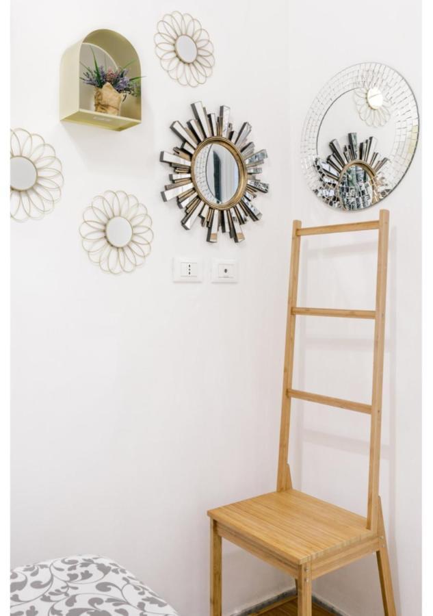 Pied-A-Terre Domusuite Rhome Colosseo 로마 외부 사진