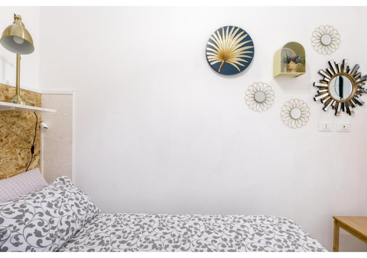 Pied-A-Terre Domusuite Rhome Colosseo 로마 외부 사진